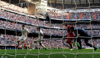 
Real Madrid sớm áp đặt thế trận và tạo ra lợi thế trước Sevilla
