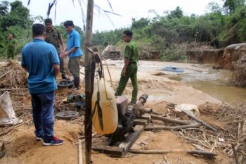 Triệt phá mỏ vàng trái phép tại Lâm Đồng, tạm giữ 4 đối tượng ảnh 1