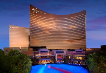 10 khách sạn ‘sang chảnh’ nhưng không quá đắt ở Las Vegas