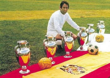 Francisco Gento 6 lần vô địch cúp C1 cùng Real Madrid