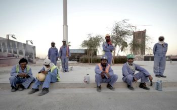 Qatar - nơi có dân số kỳ lạ nhất thế giới 