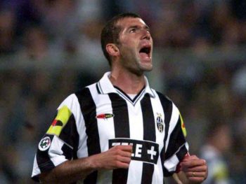 Zidane từng có năm tháng đáng nhớ ở Juventus