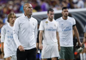  Real Madrid thua cả 3 trận trước MU, Man City và Barcelona ở IC Cup năm nay 