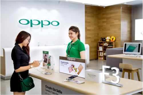 ​OPPO đầu tư chăm sóc khách hàng tương lai với chuỗi brand shop 