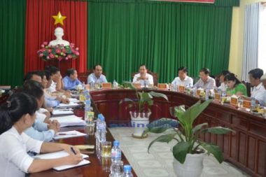 Quang cảnh buổi làm việc