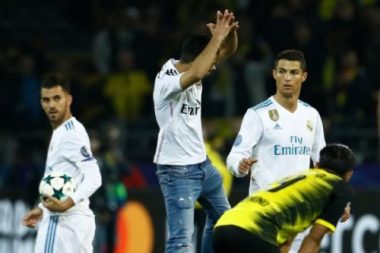 Song sat Ronaldo - Bale toa sang giup Real nhan chim Dortmund hinh anh 14