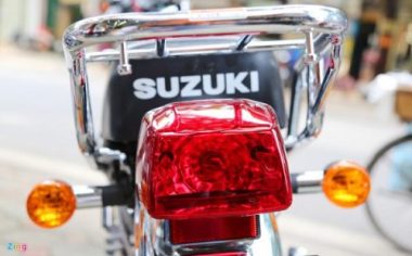 Con tay co dien Suzuki GN125-2F 2017 dau tien ve Ha Noi hinh anh 8