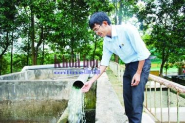 80% nước thải sau xử lý được bơm lên hệ thống lọc cơ lý trước khi lưu trữ tại bể chứa để sử dụng cho sản xuất