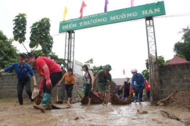 Yên Bái tiêu điều sau lũ - Ảnh 12.