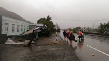 Trực tiếp: Bão số 12 đang càn quét Ninh Hòa, Nha Trang - ảnh 5