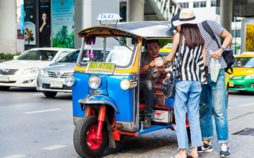 10 phương tiện vận chuyển du lịch độc đáo khắp thế giới