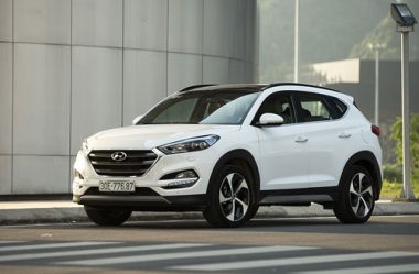 hyundai-tucson-16-turbo-gia-vi-moi-cua-xe-han-cho-khach-viet