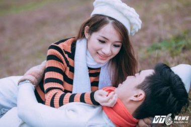 Anh cuoi tuyet dep giua vuon hoa cam tu cau cua cap doi Binh Phuoc hinh anh 15
