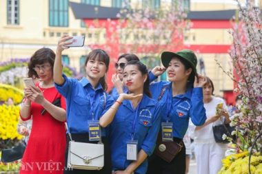 anh: nguoi ha noi xung xinh kimono do xo den du le hoi hoa anh dao hinh anh 10