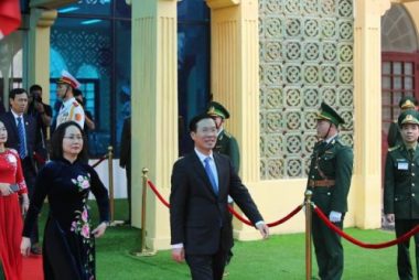 Chá»§ tá»ch Kim Jong-un váº«y tay chÃ o Viá»t Nam, lÃªn tÃ u vá» nÆ°á»c - 3