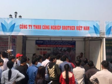 son la: hao huc o "ngay hoi viec lam" tren cao nguyen moc chau hinh anh 2