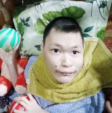 Vá»£ chá»ng giÃ  khá»n Äá»n vÃ¬ con gÃ¡i bá» tháº§n kinh, con trai bá» báº¡i nÃ£o - 7