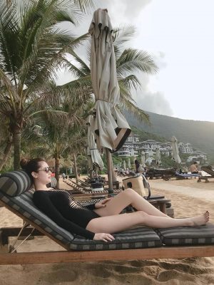 "my nu vung tau di xe 70 ty" mac bikini khoe duong cong dep nhu ve hinh anh 14