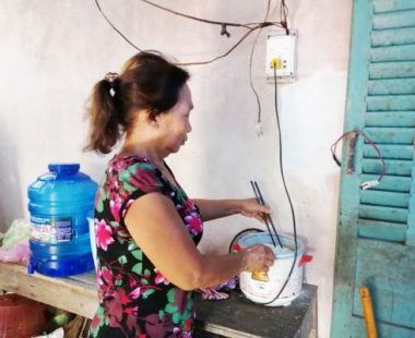 Äá»©a chÃ¡u hiáº¿u tháº£o má» cÃ´i máº¹ bá» há»c giá»¯a chá»«ng kiáº¿m tiá»n nuÃ´i Ã´ng vÃ  cáº­u bá» tai biáº¿n - 6