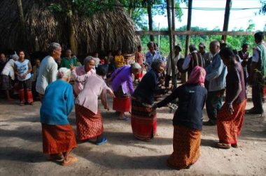 Tại một lễ hội của người dân tộc S'tiêng ở huyện Hớn Quản, Bình Phước. Ảnh: H.H