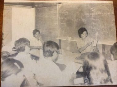 XÃºc Äá»ng cÃ¢u chuyá»n cá»§a nhá»¯ng giÃ¡o viÃªn Äi dáº¡y tiáº¿ng Viá»t á» CÄm- pu- chia - 4