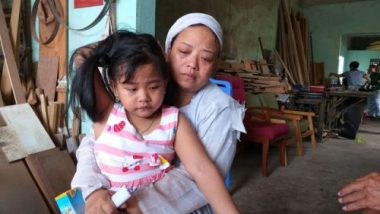 BÃ© gÃ¡i 6 tuá»i máº¯c bá»nh ung thÆ° mÃ¡u há»¥t háº«ng khi ngÆ°á»i cha Äá»t ngá»t qua Äá»i - 2