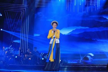 chung ket 3 sao mai 2019: dem dien cua cac thi sinh dong nhac dan gian hinh anh 6