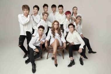 diva thanh ha so huu "dan chien binh" du lien tuc bi hlv tuan hung "chan" hinh anh 2
