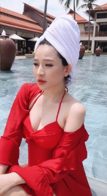 song tram cam suot 2 nam sau ly hon ho quang hieu, hot girl ivy gio ra sao? hinh anh 6