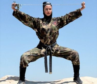 BÃ­ áº©n Äá»i quÃ¢n Äáº·c nhiá»m ná»¯ Iran âkunoichiâ sÃ¡t thá»§ - 2