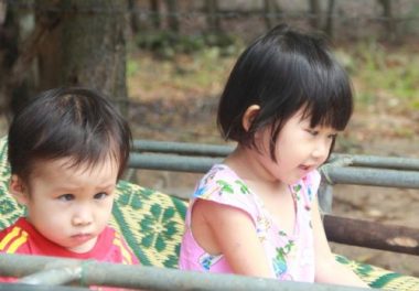 Tuá»i thÆ¡ khÃ´ng lÃ nh láº·n cá»§a 2 bÃ© miá»n quÃª nghÃ¨o HÃ  tÄ©nh, nguy cÆ¡ mÃ¹ vÄ©nh viá»n - 7