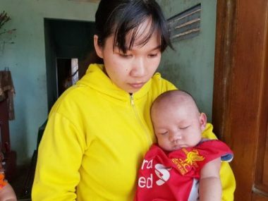 XÃ³t xa 2 bÃ© trai sinh ÄÃ´i hÆ¡n 5 thÃ¡ng tuá»i bá» Äá»§ thá»© bá»nh hÃ nh háº¡ - 3