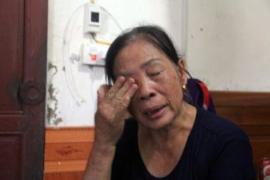 NgÆ°á»i ÄÃ n bÃ  báº¥t háº¡nh máº¥t 2 con, chÄm chá»ng ung thÆ° vÃ  Äá»©a con sá»ng thá»±c váº­t - 8