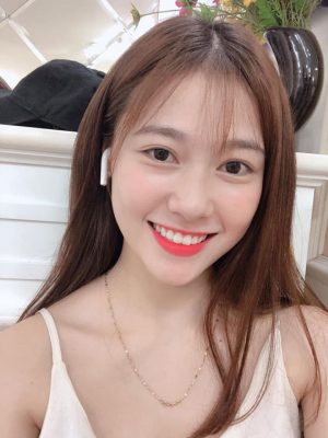 nu cong nhan dep "don tim" dan mang, nhan sac that con bat ngo hon hinh anh 4