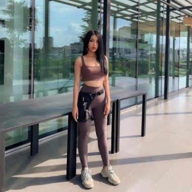 dien do nude den phong tap, ra duong: hot gymer viet goi cam hay kem tinh te? hinh anh 5