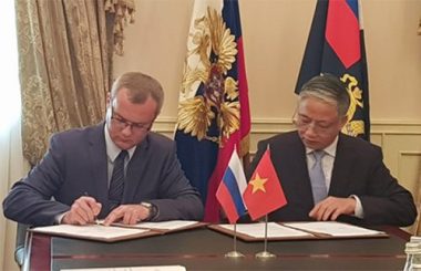 Nga sẽ tiếp nhận 20.000 lao động Việt mỗi năm - Ảnh 2 Nga sẽ tiếp nhận 20.000 lao động Việt mỗi năm - Ảnh 2