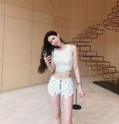 nang nong, chi em lai mac quan 15cm tung hoanh, thieu dot pho xa chau a hinh anh 2