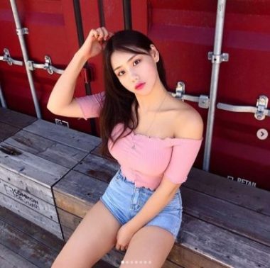 nang nong, chi em lai mac quan 15cm tung hoanh, thieu dot pho xa chau a hinh anh 7