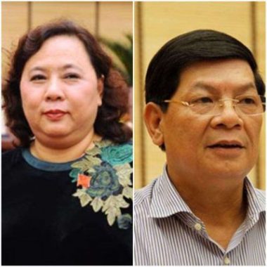 vu 'lanh dao dung xe cong di an sang': hdnd tp.ha noi len tieng hinh anh 1