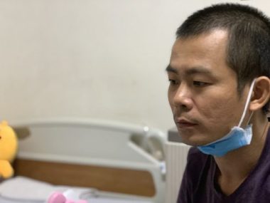 Nghiệt ngã gia đình ung thư máu chăm nhau trong đói nghèo - 2