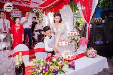 dam cuoi chu re 1m4, co dau 1m94: dan mang nghi van cuoi vi tien, nguoi trong cuoc len tieng hinh anh 2