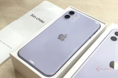 iPhone 11 xách tay giảm giá mạnh, nên mua hay không?