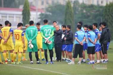 Thầy Park có cách thắng UAE, tuyển thủ Việt Nam từ chối tiết lộ