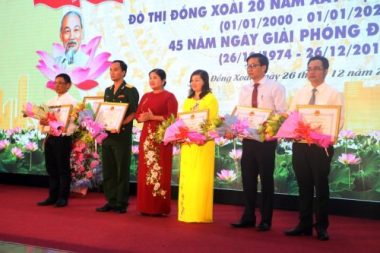  TP Đồng Xoài, Bình Phước nhận huân chương Lao động hạng Nhất - ảnh 4