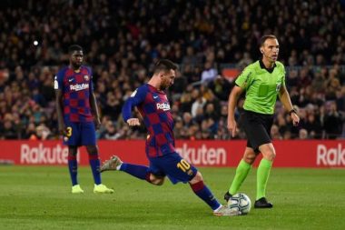 Siêu kinh điển: Messi, ác mộng của Real Madrid