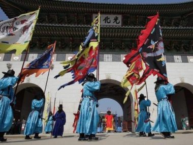 Tìm hiểu Tết Nguyên Đán khác nhau ở nhiều quốc gia trên thế giới Ảnh 17 Tìm hiểu Tết Nguyên Đán khác nhau ở nhiều quốc gia trên thế giới Ảnh 17