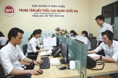 Bình Phước đã chủ động phối hợp với Trung tâm Đấu thầu qua mạng quốc gia tổ chức các khóa đào tạo cho hơn 700 học viên thực hiện công tác đấu thầu