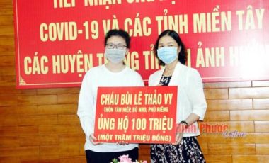 2 học sinh lớp 9 ủng hộ 200 triệu đồng phòng chống Covid-19