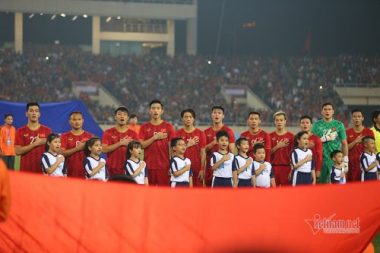 Bầu Đức 'kênh' VPF: Người hào sảng, ai làm thế!