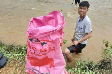 Vỡ đập Đầm Thìn ở Phú Thọ, nhiều hộ dân sơ tán khẩn cấp